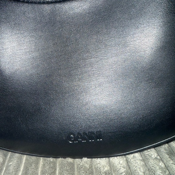 Ganni Black Leather Shoulder Bag - Picture 3 of 6